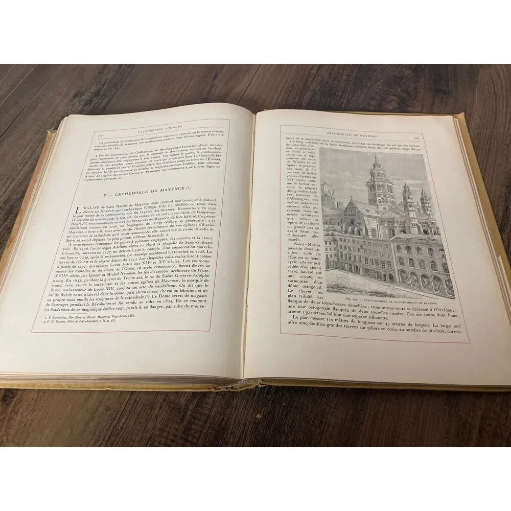 Les cathédrales et Basiliques French Antique Book‎